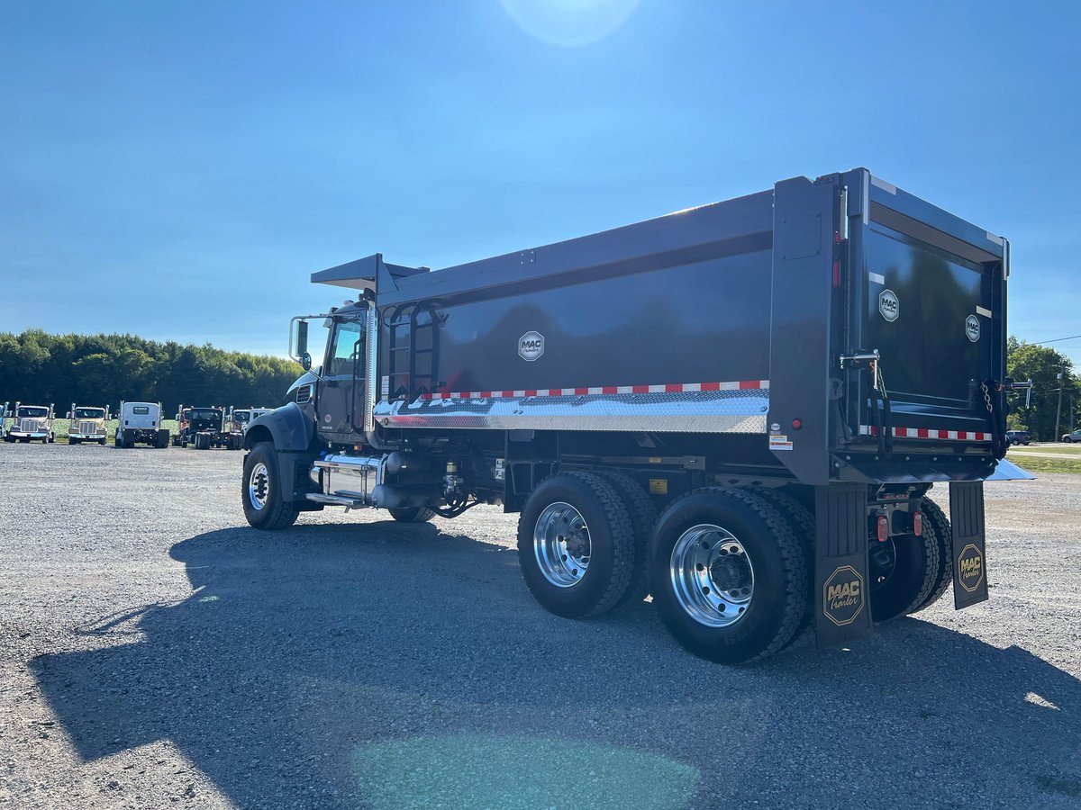 MC™ Steel Straight Truck Dump Body