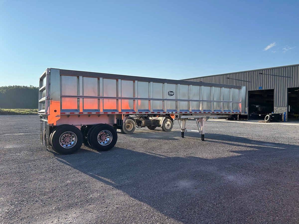 Aluminum Sheet and Post Dump Trailer