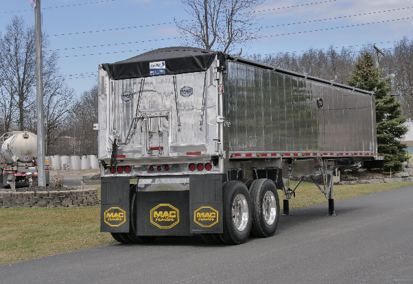 MVP™ Smooth Side Dump Trailer